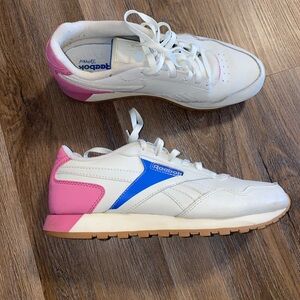 Reebok Woman’s Classics Size 9